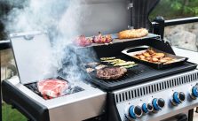 This Cheap Propane Gas Grill Easily Matches the Performance of More Expensive Options