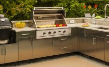 5 Best Built In Smokers For Outdoor Kitchens