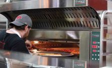 How to Choose The Best Commercial Pizza Oven for Your Business