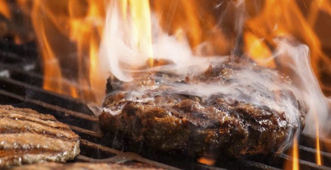 7 Common Grilling Mistakes to Avoid for Your First BBQ